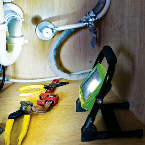 Power Smith 1200 Lumen Rechargeable Led Work Light W/ Magnetic Base