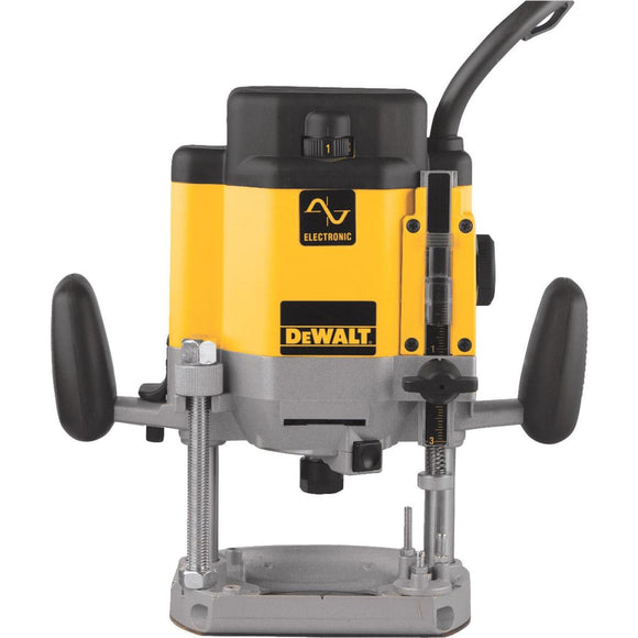 DeWalt 3 HP/15A 8000  to  22,000 rpm Plunge Router